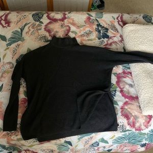Black sweater turtle neck
